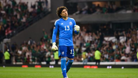 Ciudad de México a 26 de Marzo de 2023. Guillermo Ochoa en festejo de gol, durante el partido de la fase de grupos de la Liga de Naciones de la Concacaf 2022-2023, entre la Selección Nacional de México y la selección de Jamaica, celebrado en el estadio Azteca. Foto: Imago7/ Pamela Artiñano