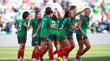 La selección de México derrotó a Paraguay para meterse en las semifinales.