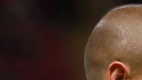 Javier Hernández fue suplente en el partido.