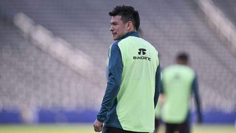 Hirving "Chucky" Lozano durante un entrenamiento de la Selección de México en Texas de cara a disputar el Final Four de la Nations League de la Concacaf.