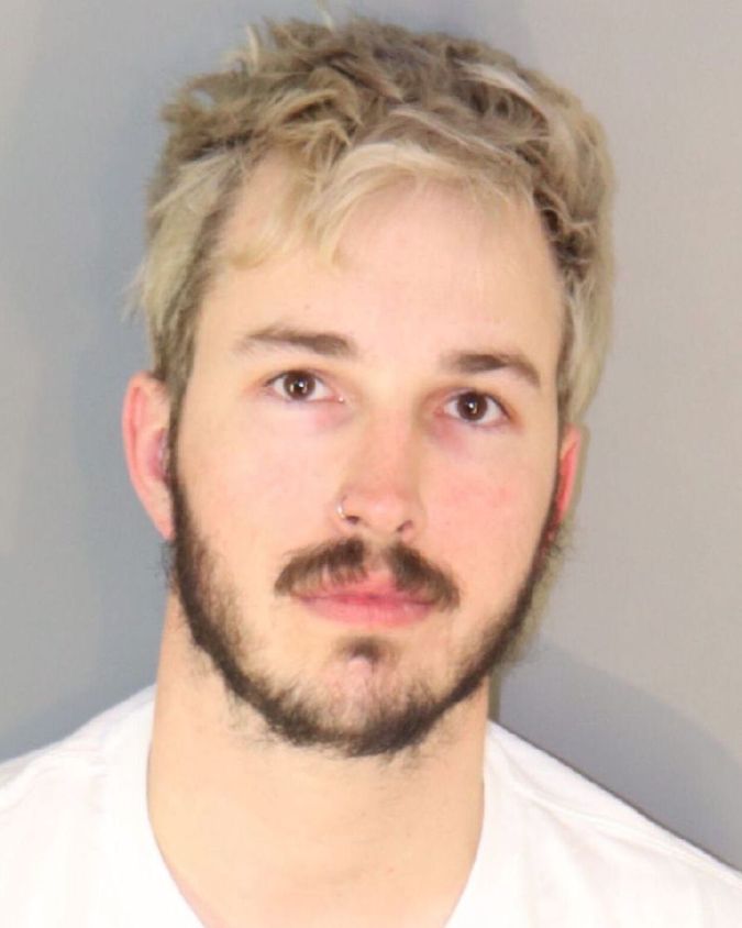 Jacob Daniel Hartman fue arrestado por la agresión sexual.