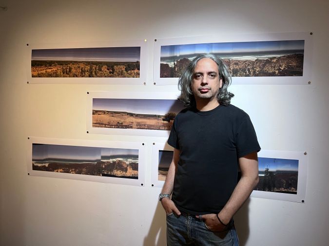 Juan Herrera, artista y fotógrafo de origen venezolano.