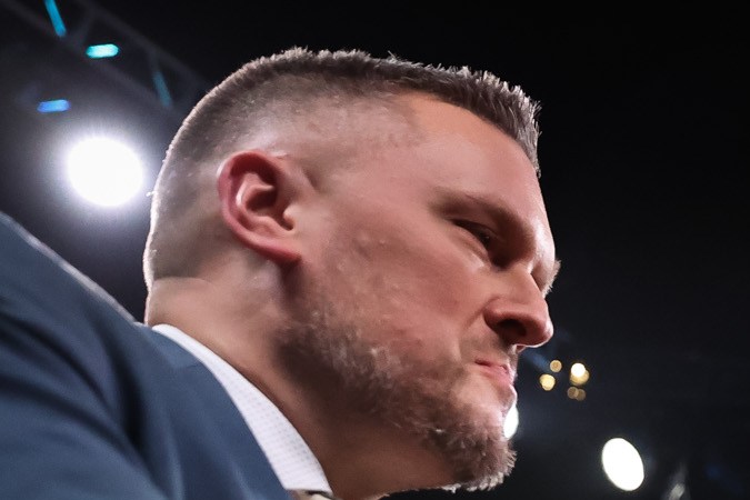 David Benavídez en una foto de noviembre pasado cuando defendió su cetro interino de peso supermediano del CMB en Las Vegas.