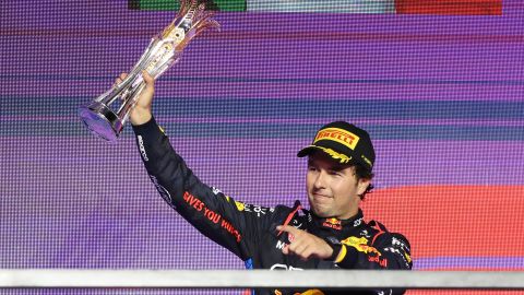 El mexicano Sergio "Checo" Pérez está teniendo un gran comienzo de temporada con un par de buenas actuaciones en las dos primeras pruebas del campeonato.