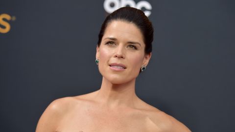 Neve Campbell