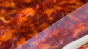 Retiran del mercado más de 12,000 libras de tocino importado de Canadá debido a una infracción