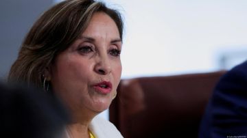 Fiscalía de Perú amplía investigación contra Dina Boluarte