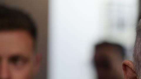 Israelís piden a Netanyahu que impulse el rescate de rehenes capturados por Hamás.
