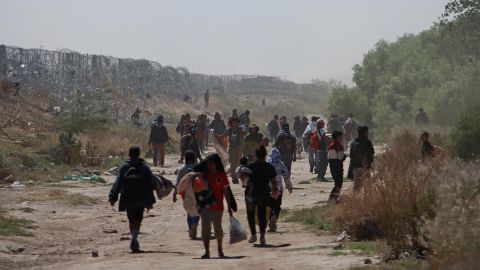 Tres migrantes fallecieron tras ser arrollados por un camión al sur de México