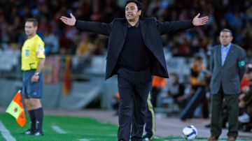 La última experiencia de Hugo Sánchez como entrenador fue en el fútbol mexicano donde estuvo al frente del Pachuca en la temporada del 2012.