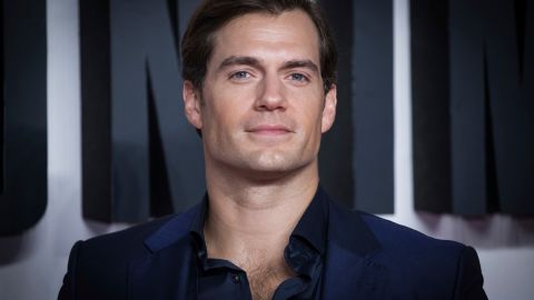 Henry Cavill confirmó que espera su primer hijo junto a su novia NatalieViscuso