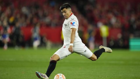 A Marcos Acuña, del Sevilla le gritaron "mono" desde las gradas.