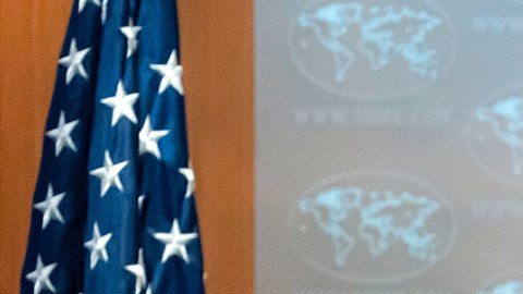 EE.UU. insiste en que México y Ecuador deben dialogar para resolver su crisis diplomática