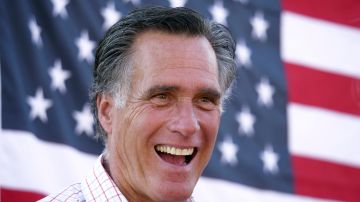 Mitt Romney sonríe durante un evento de campaña el 20 de junio de 2018 en American Fork, Utah.