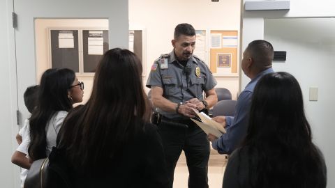 Órdenes de deportación dadas por jueces de inmigración crecen de forma acelerada en EE.UU.