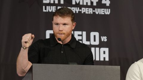 Canelo se enfrentará a Munguía el 4 de mayo.