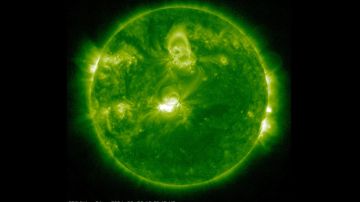 Rara erupción cuádruple del Sol podría alcanzar la Tierra
