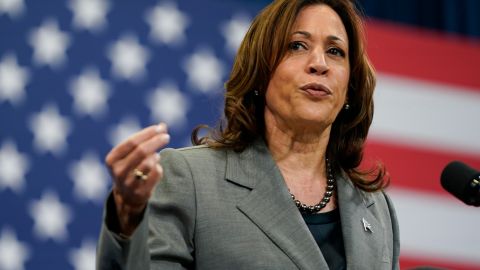 Kamala Harris habló sobre el derecho al aborto en El Rio Neighborhood Center en Tucson, Arizona.