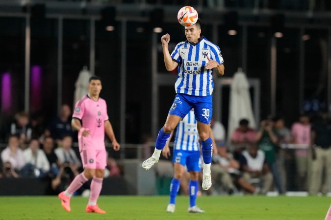Los Rayados de Monterrey salieron victoriosos del primer duelo ante el Inter Miami en la lucha por un puesto en las semifinales de la Concachampions.