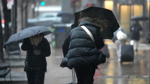 NOAA advierte que 70 millones de estadounidenses están bajo amenaza climática severa en próximos días