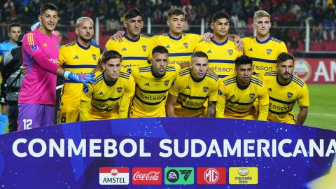 Players of Argentina''s Boca Juniors pose for a group photo prior to a Copa Sudamericana Group D soccer match against Bolivia's Nacional Potosi in Potosi, Bolivia, Wednesday, April 3, 2024. (AP Photo/Juan Karita)