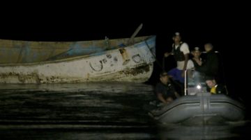 Barco lleno de cadáveres en descomposición avistado por pescadores frente a la costa de Brasil