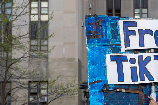 TikTok anuncia que llevará ante tribunales la ley aprobada por el Congreso de EE.UU. que obliga a su venta