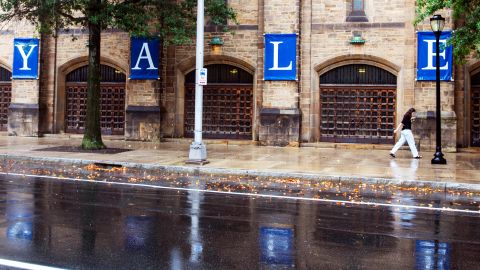 Al menos 47 personas que protestaban por el conflicto en Gaza fueron detenidas en la universidad de Yale