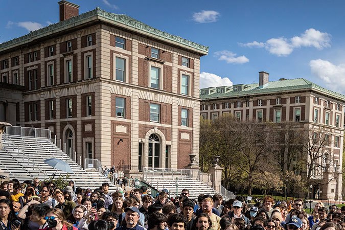 Estudiantes en EE.UU. mantienen protestas en contra de la guerra en Gaza pese a suspensiones y arrestos