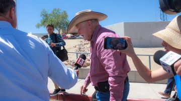 Fiscales no volverán a juzgar a ranchero de Arizona acusado de matar a tiros a un migrante desarmado