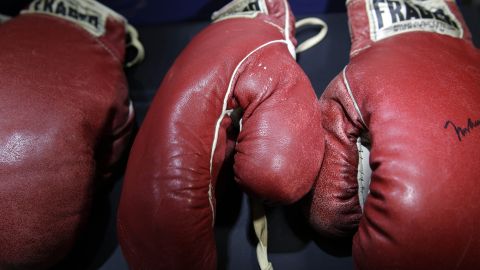 Thobela ganó tres títulos mundiales en dos categorías.