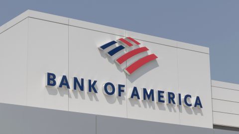 Bank of America confirma más cierres para mayo