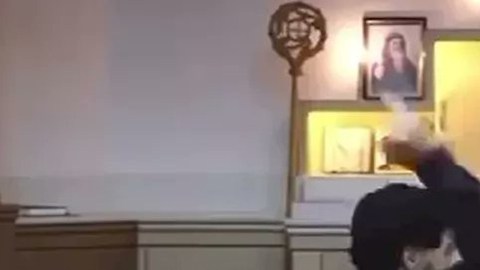 Ataque a obispo en Australia