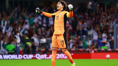 Ciudad de México, 10 de octubre 2021. Guillermo Ochoa en festejo, durante el partido del octagonal final rumbo a Qatar 2022 de Concacaf entre la Selección Nacional de México y la Selección de Honduras, celebrado en el Estadio Azteca. Foto:Imago7/Eloisa Sánchez