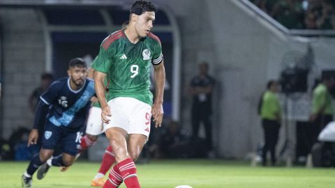 Mazatlán, Sinaloa, 7 de junio de 2023. Raul Jimenez anota gol de penal, durante un partido de preparación previo al Final Four de la Liga de Naciones de la CONCACAF 2022-2023, entre la Selección Nacional de México y la selección de Guatemala, celebrado en el estadio El Kraken. Foto: Imago7/ Rafael Vadillo