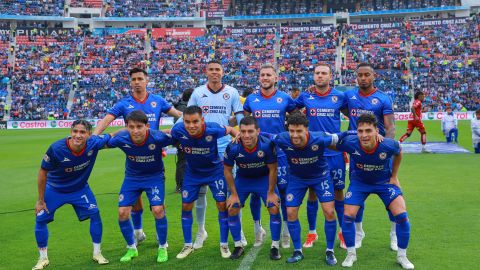 Ciudad de México a 21 de de Abril de 2024.Foto de equipo de Cruz Azul , durante el partido correspondiente a la jornada 16 del torneo Clausura 2024 de la Liga BBVA MX MX, entre la Máquina Celeste del Cruz Azul y los Rojinegros del Atlas, realizado en el estadio Ciudad de los Deportes. Foto: Imago7/Manlio Contreras