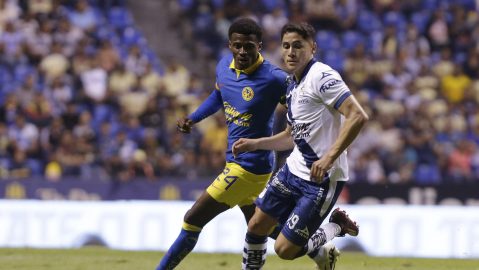 Puebla, Puebla a 26 de Abril de 2024., durante el partido correspondiente a la jornada 17 del torneo Clausura 2024 de la Liga BBVA MX, entre los camoteros de Puebla FC y las águilas del América, realizado en el estadio Cuauhtémoc. Foto: Imago7/Mireya Novo