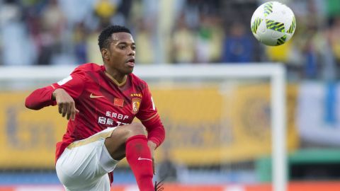 Osaka, Japón. 13 de diciembre de 2015. Robinho durante el juego de Cuartos de Final de la Copa Mundial de Clubes de la FIFA Japón 2015, entre las Aguilas del América de México y Guangzhou Evergrande de China, celebrado en el estadio Nagai. Foto: Imago7/Daniel Cárdenas