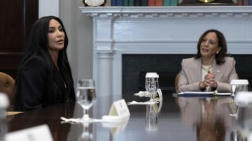 Kim Kardashian y Kamala Harris se reunieron en Washington