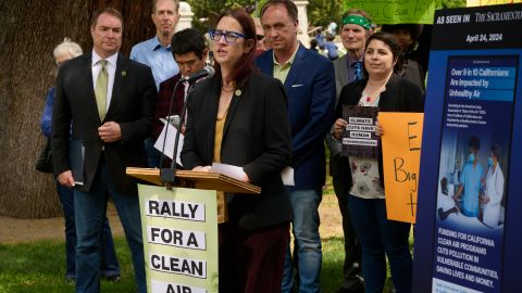 La asambleísta Laura Friedman durante el evento por los programas de medio ambiente en California, este miércoles 24. / Fotos: Sunstone Strategies