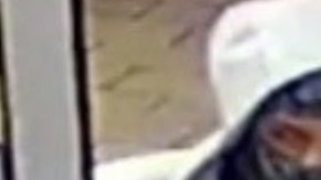 Sospechosos de robo a tiendas todavía están prófugos.