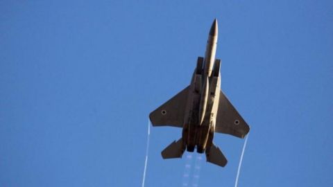 Un avión de combate F-15 de la fuerza aérea israelí.