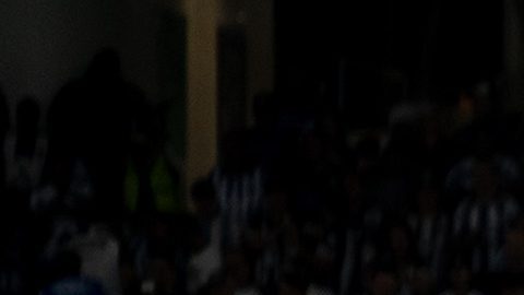 AME6477. MONTERREY (MÉXICO), 10/04/2024.- Lionel Messi de Inter Miami reacciona luego de recibir un gol este miércoles, en un partido de los cuartos de final de la Copa Campeones de la Concacaf entre Rayados de Monterrey e Inter Miami, en el estadio BBVA en Monterrey (México). EFE/ Miguel Sierra
