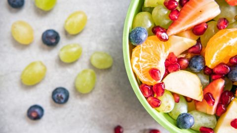 Dieta de 'frutarismo': qué es y porqué es tan controvertida