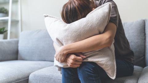 La energía negativa puede manifestarse en nuestras emociones.