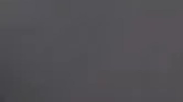 Los tres sospechosos adultos están bajo arresto con una fianza de $100,000 dólares.