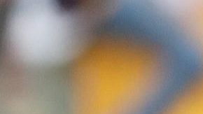 Udine (Italy), 14/04/2024.- Udinese's Lazar Samardzic (L) and Roma's Evan N'Dicka in action during the Italian Serie A soccer match Udinese Calcio vs AS Roma in Udine, Italy, 14 April 2024. (Italia) EFE/EPA/GABRIELE MENIS