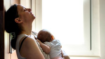 Administrar kemina inmediatamente después del parto reduce el riesgo de depresión posparto