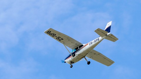 Piloto y médico de UNC Health resultaron heridos tras accidente de avioneta en Carolina del Norte