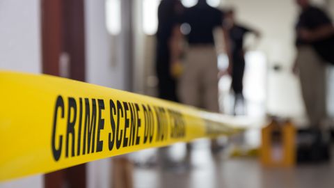 Mujer de 85 años en Idaho mató a tiros a un intruso en su casa: "Es un acto de autodefensa heroíco"